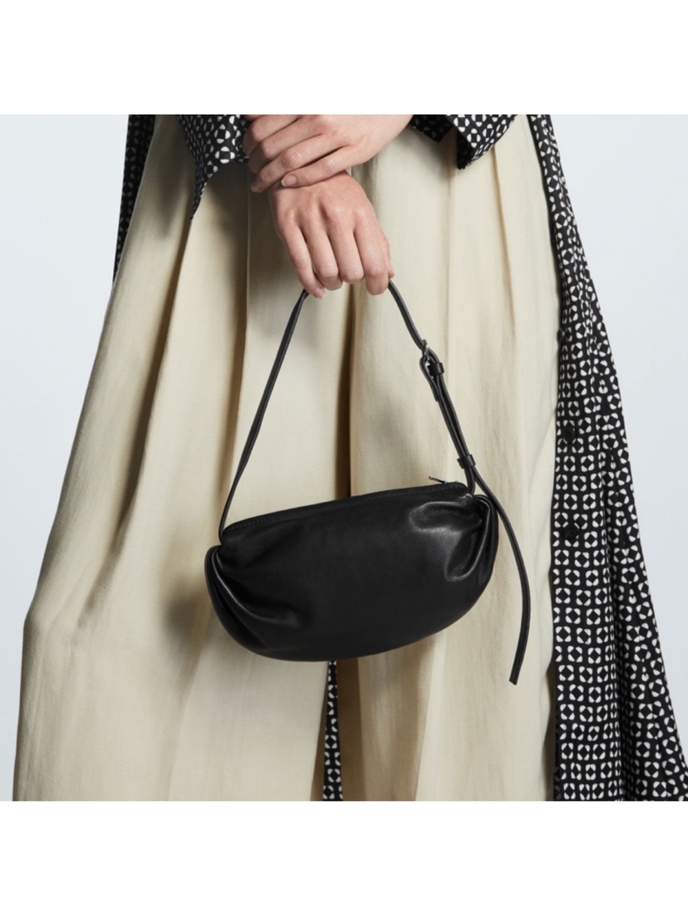 COS GATHERED LEATHER SHOULDER BAG